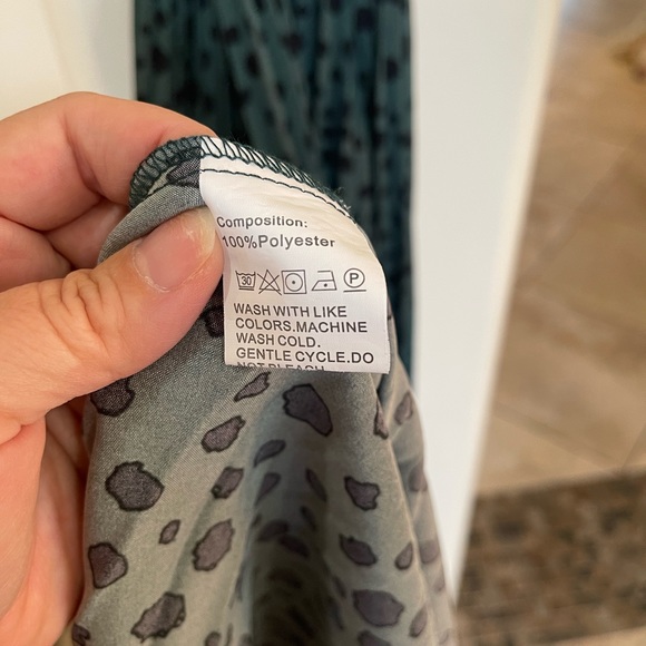 Women’s Boho Dalmatian Print Pleated Halter Dress, Worn Once, Perfect Condition - Picture 9 of 11